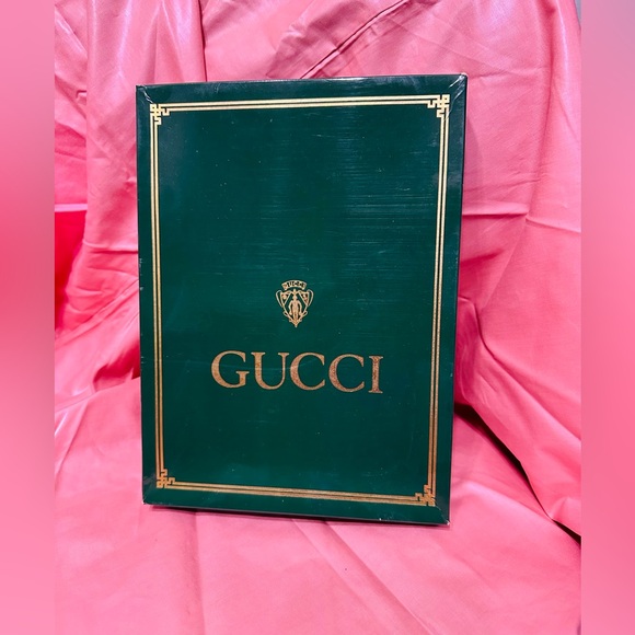 🟢🟢Gucci vintage stationery letterheads and envel in original box - Picture 2 of 6